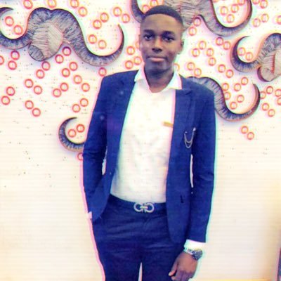 *kashari 🇷🇼 prince 🤴 *// political analyst// reggae// CEO 👨‍💼 DECKA investments // lover💕 // GOD 🙏🏽 // Auditor professionally
