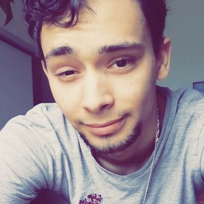 BlackFriste's profile picture. 🍁🔊👑 P'tit Mauricien perdu en Bretagne 🍂🇲🇺🇨🇵