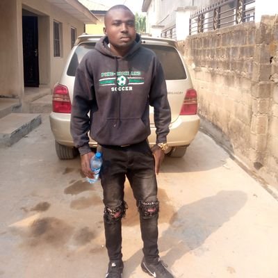 OlaitanOlarind2's profile picture. A cool and smart working guy