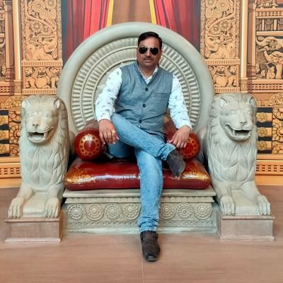 A Security Professional & an MBA (Marketing & HR) with 10+ years of vast experience in Security Operations, Loss Prevention, Administration and Team Management.