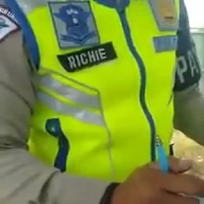 ApaItu41832164's profile picture. ada