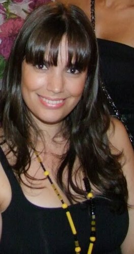 Uma linda mulher com um sonho e que sabe o que quer.
