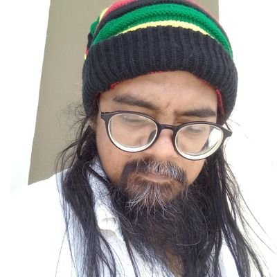 AbroRivai's profile picture. Filmmaker