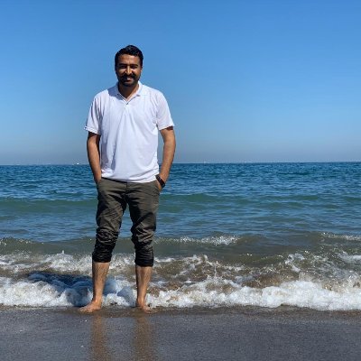 Project Engineering, Planning, Management and Control.
Fast bowler. Poet.
A Loving Husband and a Proud Father
پاکستان تحریکِ انصاف