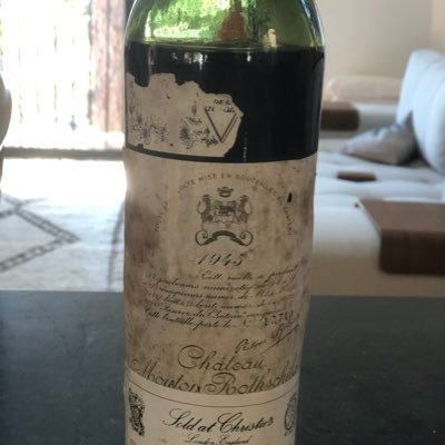 emmanue87786924's profile picture. Finance