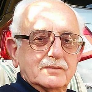 Chungootwo's profile picture. Retired.Freelance.Interested in reading,education.Music.Travelling.