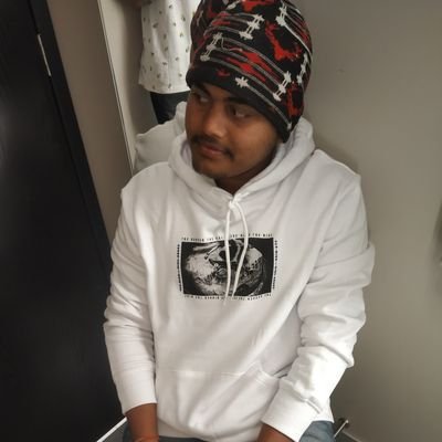 ArjunPande4's profile picture. be humble be honest