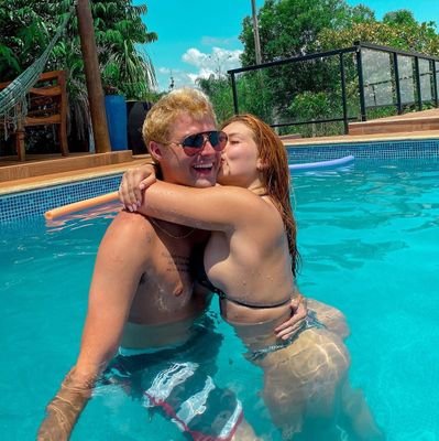 QUANDO É AMOR VALE A PENA💖💕🍀