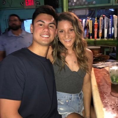 loveksinii22's profile picture. 