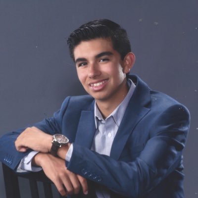 •Youngest Realtor In SD🏠
•Motivational Speaker🎙
•Published Author🖊
•Stock Trader📈
•Founder “Kids 4 Our World” 🌳
•Founder “AIG Investments”💸
•Travel ✈️