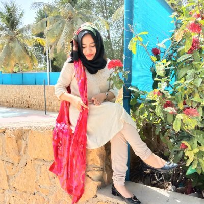 by amna jhangir
#blogger| in free time  about beauty, fashion, lifestyle and Experiences. and  #influncer
instagram:https://t.co/b9ytLXfIyJ