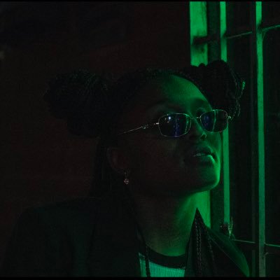 sabrnzz's profile picture. ig: sabrnzz