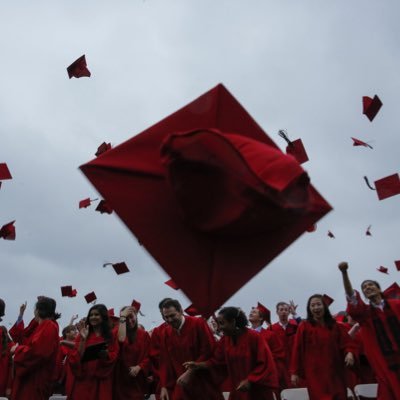 co2O2O's profile picture. #classof2k20 🖤 express yourself ! share pictures from this year ! use this page as an outlet !