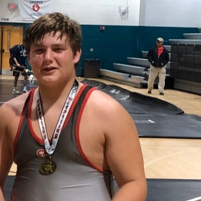 🔴Seminole ridge ⚪️ #5️⃣9️⃣ Center / Guard 💥Varsity wrestler 💥 🤼♂️ c/o 2021