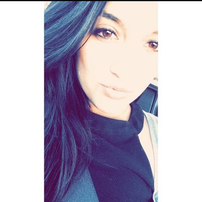 lovely_loopz's profile picture. As real as it can get