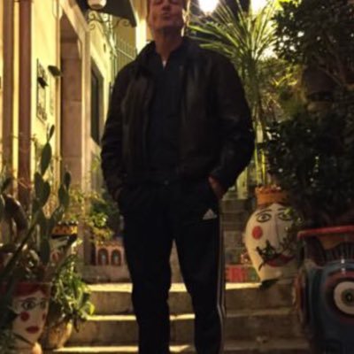 MaurizioConti15's profile picture. La vita è un continuo movimento, trova il tuo ritmo e sarai invincibile. Combattere sempre, senza arrendersi mai.👍💪👀🔝