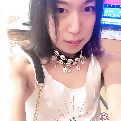 ピアノ弾き語りしてます。メイクと英語を勉強中。ちっちゃい会社もやってます。【音楽アカウント】@setsu_fure