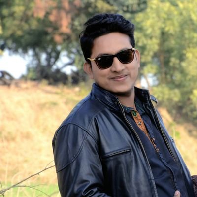 सत्य कहो स्पष्ट कहो , कहो न सुन्दर झूठ चाहे कोई ख़ुश रहे , चाहे जाये रूठ ...... 🇮🇳हिंदुस्तानी देशभक्त🇮🇳 भारत माता की जय