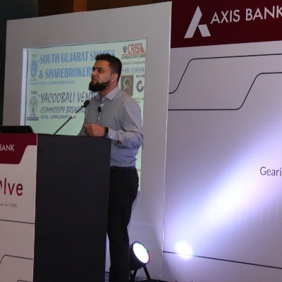 HashimYac_53's profile picture. https://t.co/5IVPthbbpL | LLB | MBAFM | SGSSL/ YVCBPL #Whole_Time_Director #Research_Analyst