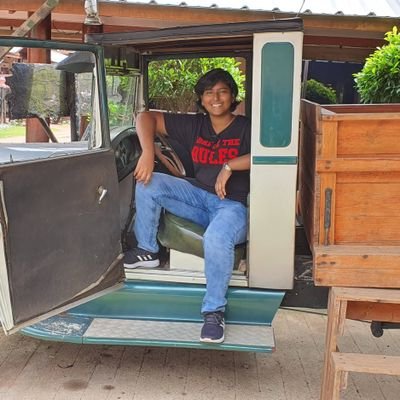 Rathena_'s profile picture. 25 •Books •Arsenal