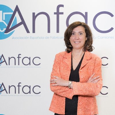 Directora del área económica y logística de @AnfacAutomovil