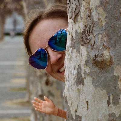 danielafcarey's profile picture. staff engineer @winnie 🚀 only dogs can judge me