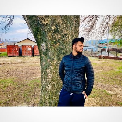 NumaanDar2's profile picture. Kashmir🍁🥀