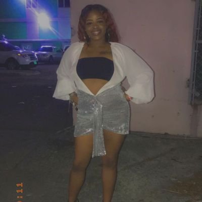 Ambitious🤞// Island Girl🏖//Made in The Bahamas 🇧🇸// Capricorn ♑ // Destined to be Great 👩💼// 💃💃🎤🎤// SSD🌟⭐🌠💃
