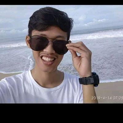 RobiansyahTofan's profile picture. jombs santuy