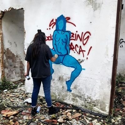 🔥Tatuajes, Ilustración, Feminismo y Street Art 🔥
Smile if you're gay ♀
@rojacasiblanca
