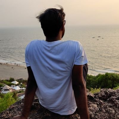 ravitejamanchi's profile picture. 