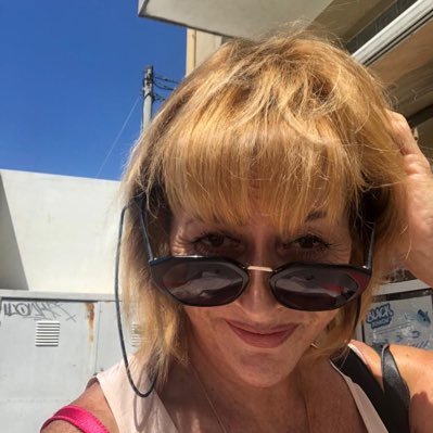 GuimaraesGwena1's profile picture. 