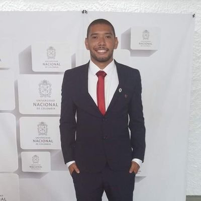de @EconomiaUAndes, @UNALoficial y @URosario