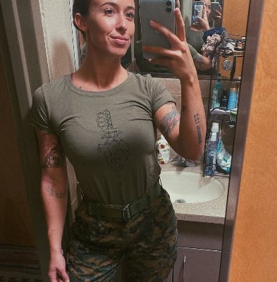 PerrenaM's profile picture. I LOVE BEING REAL