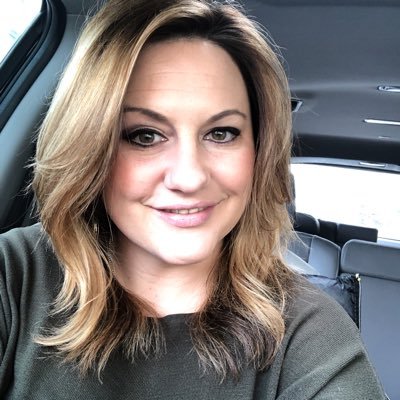 Mom ,Wife ,Hairstylist /Salon Owner Small Town Upstate Ny ADK LG-People are naturally drawn to me and my humor. IG:vanityhairstylist322