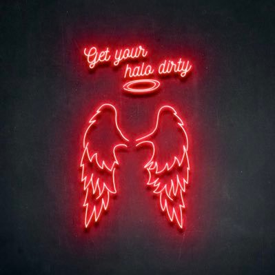 thatsecretbish's profile picture. I like to over share without judgement ✌🏼