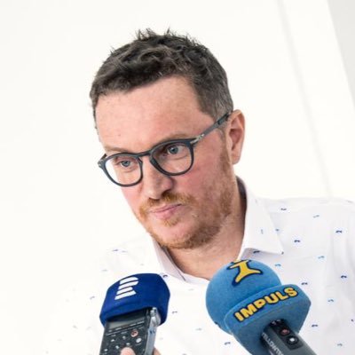 Varadan's profile picture. El Jefe in @amidigitalcz • https://t.co/ExC61C37Te