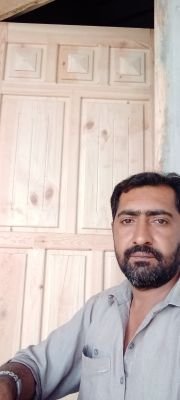 YameenSoomro4's profile picture. 