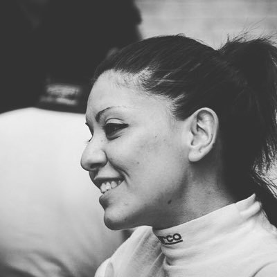 GraphicDesigner👩🏽💻 1/2 Driver😅RallyPassion🚗 CakeLover-NatureLover-HappinessLover