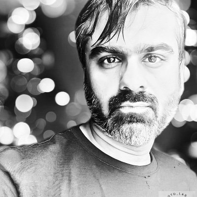 Usman28918077's profile picture. 