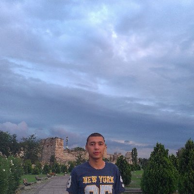 azizkalykov's profile picture.