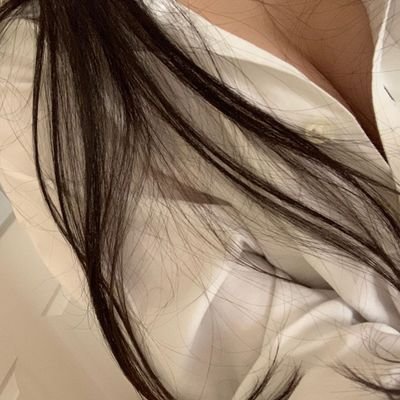 pylia's profile picture. ♀️19 / 164 / 44 / C / 225 / 자영이나📽 폰섹,영섹등 판매하고있어요 📞
🔊구매문의는 라인주세요: soo112