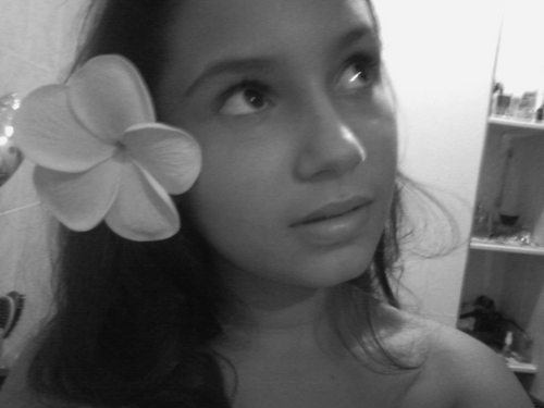 poerava_love's profile picture. 