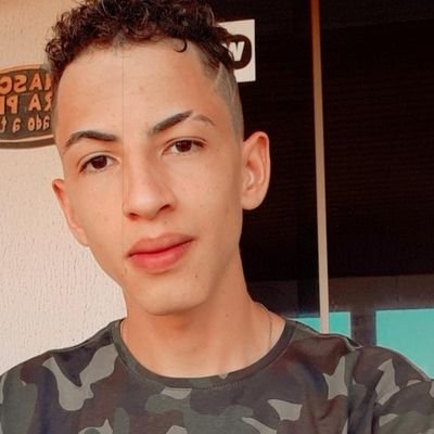 TiagoXa07887819's profile picture. ■18y
■25/08
■Crescer é um processo.😁
■insta: @eaexavier_10