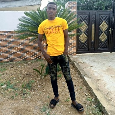 Thuglif86440235's profile picture. 100% naughty