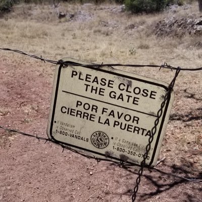 borderwallAZnow's profile picture. SocialismKills