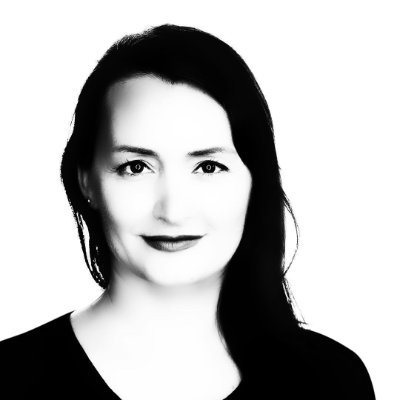 Founder at SuperHuman Society, Author of Superhumanist, Possibillianist, Executive Coach. Psychology x Philosophy x Longtermism x Future Leadership