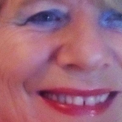 lula_rio's profile picture. Soy de piel fina. Voy a bloquearte al menor insulto, después de responderte como mereces sin darte opción a volver a insultarme.
Economista y Geógrafa