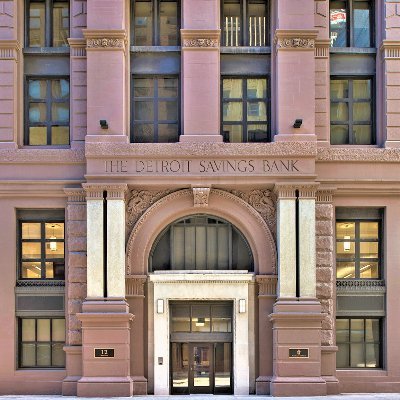 Luxury Apartments in downtown Detroit. Now leasing!