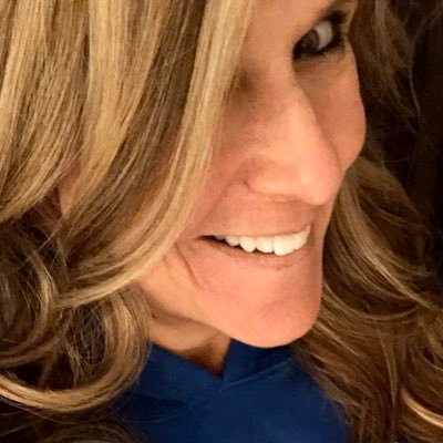 KellyDeSando's profile picture. Accounting & Finance Professional who also fosters dogs 🐶 🐕